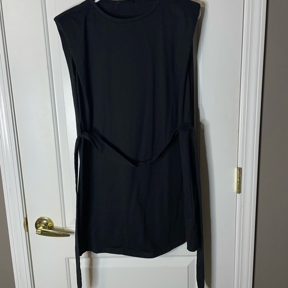 SHEIN Black Sleeveless Tie-Waist Dress - Never Been Worn - Size XL (Fits like L) - Picture 3 of 4